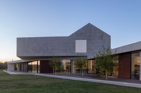 Loop House 